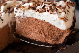Chocolate Mousse Pie