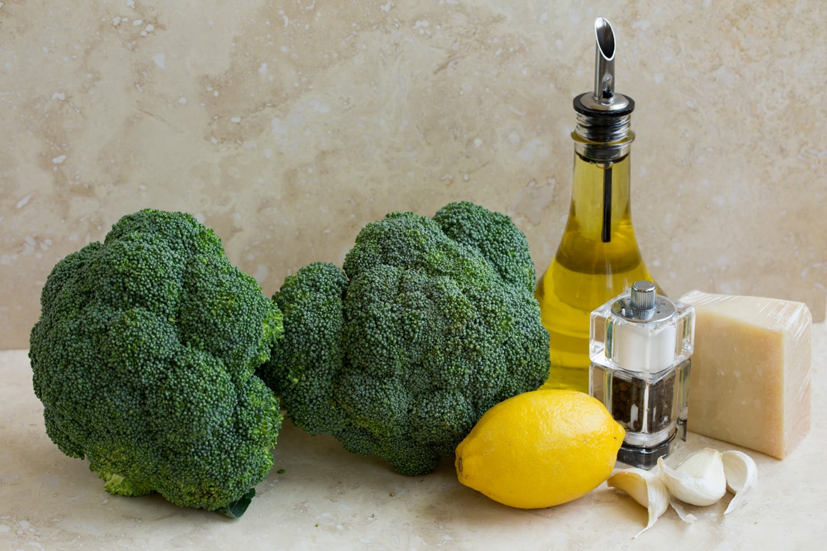 Ingredients to make roasted broccoli