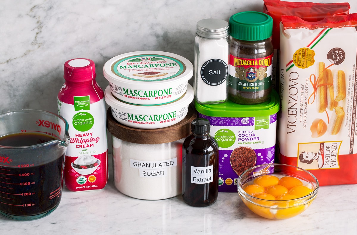 Ingredients needed to make tiramisu shown.
