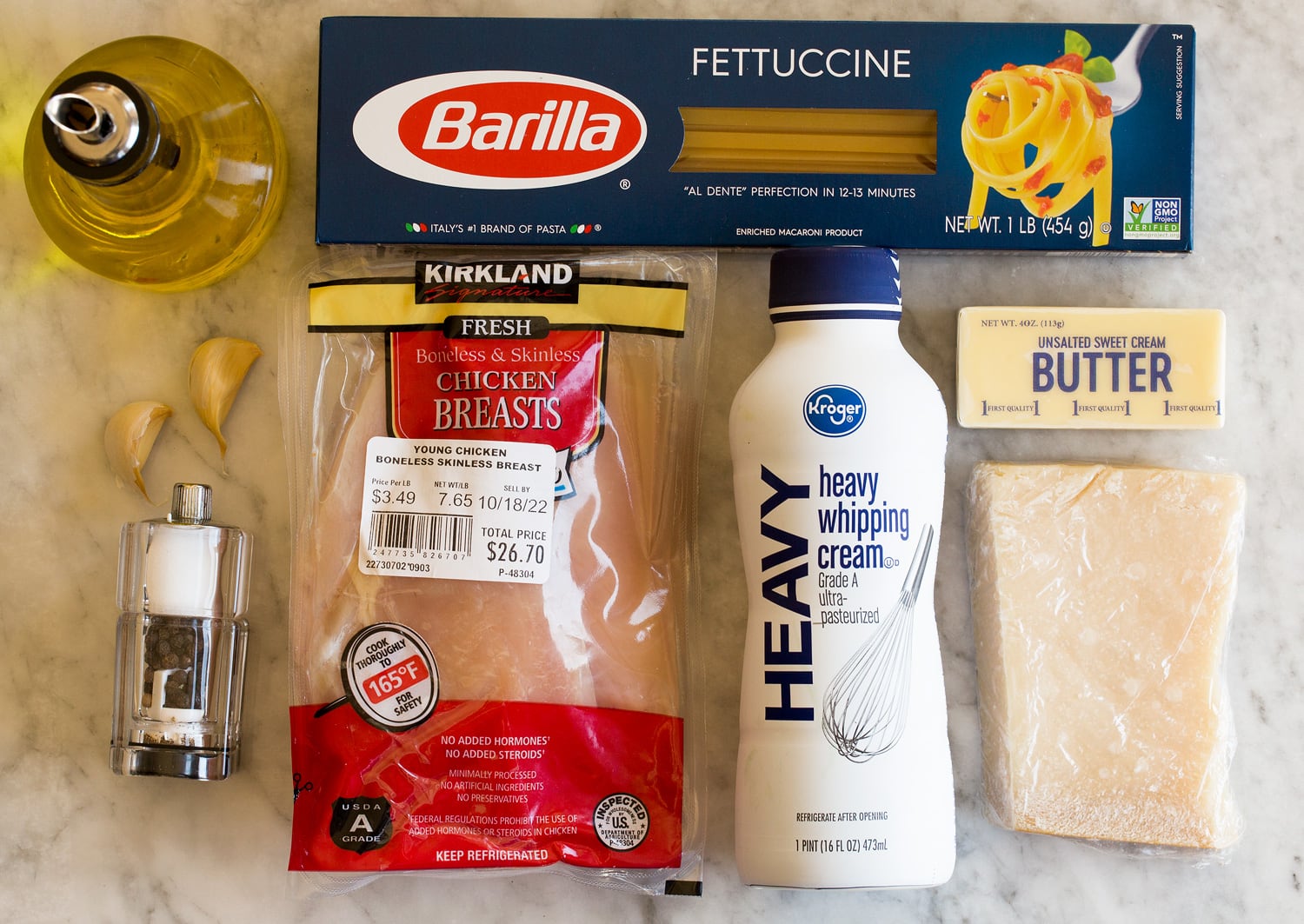 Ingredients for chicken alfredo.