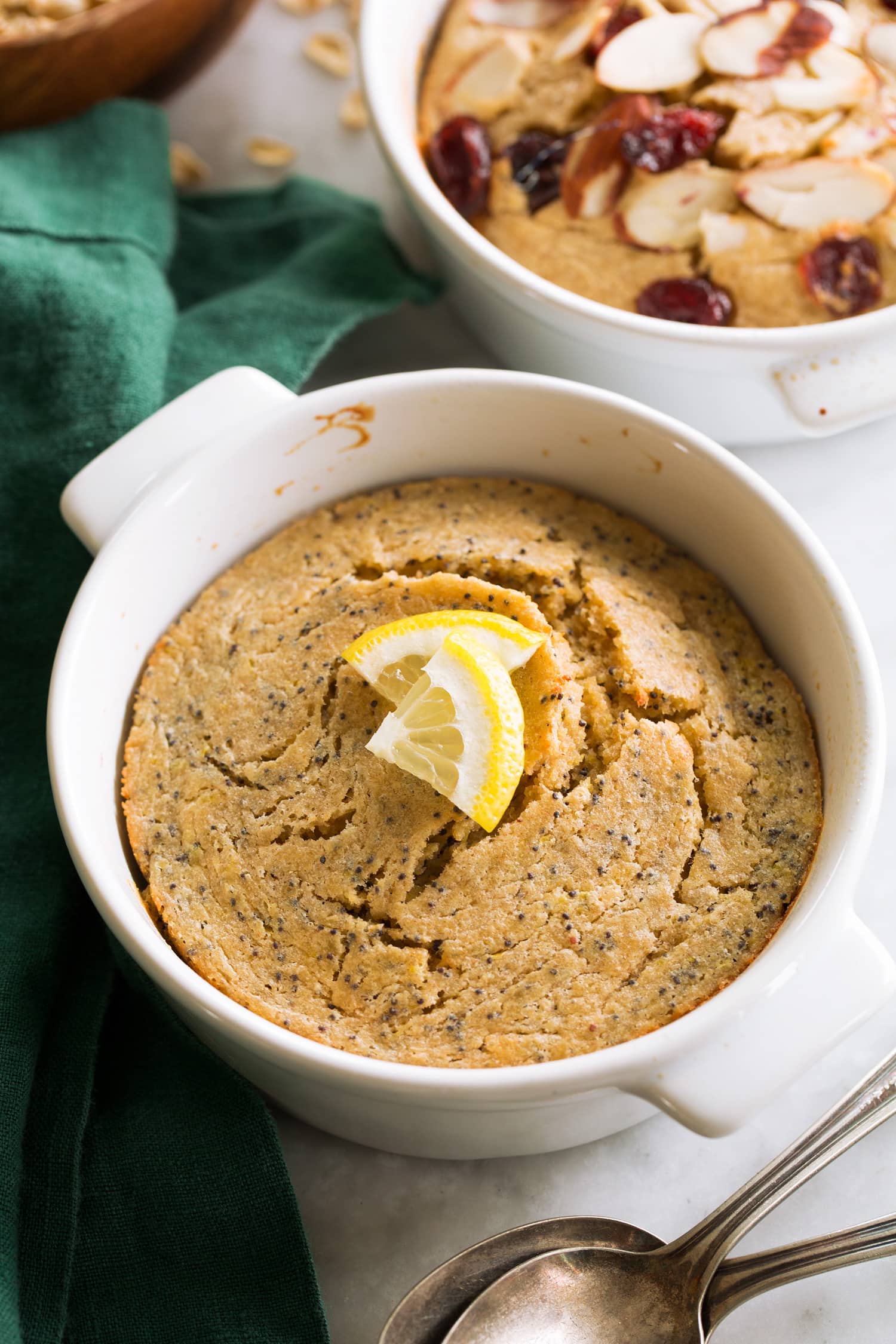 Lemon poppy seed baked oats.